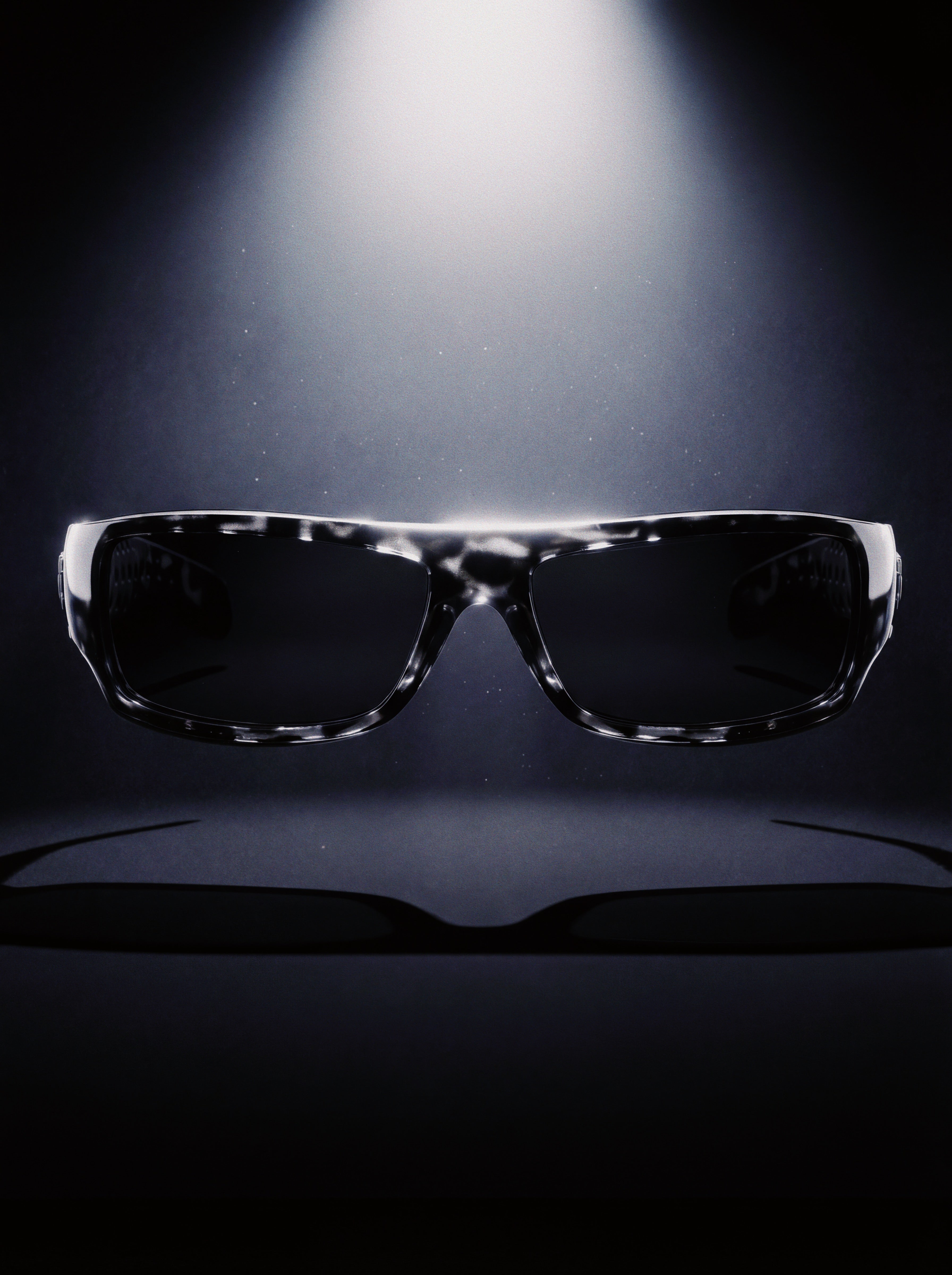 DOGTOOTH GHOST